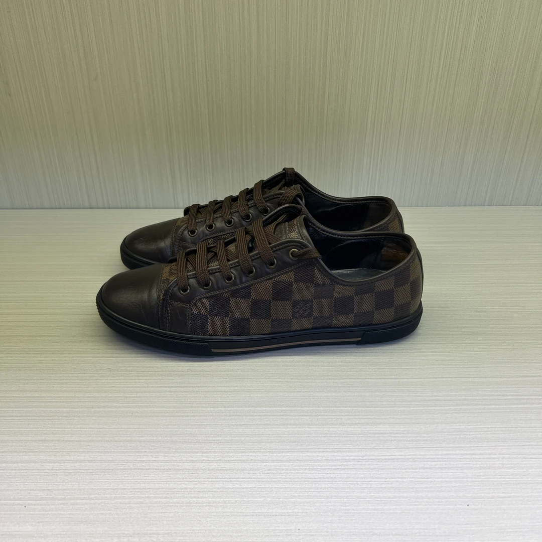 40码 LV/路易威登 经典方格板鞋 95新 8900556