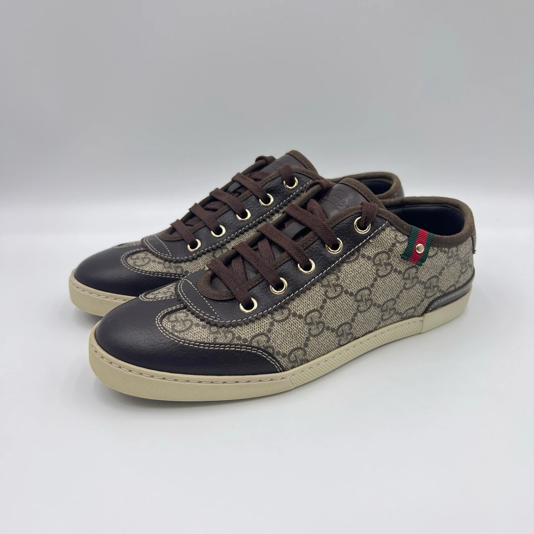 95新 GUCCI/古驰 36码/满印logo老花平底鞋/9701360