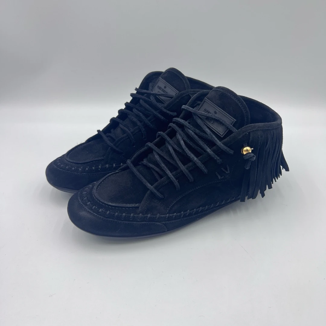 95新 LouisVuitton/路易威登 38码/流苏麂皮休闲鞋/10019333