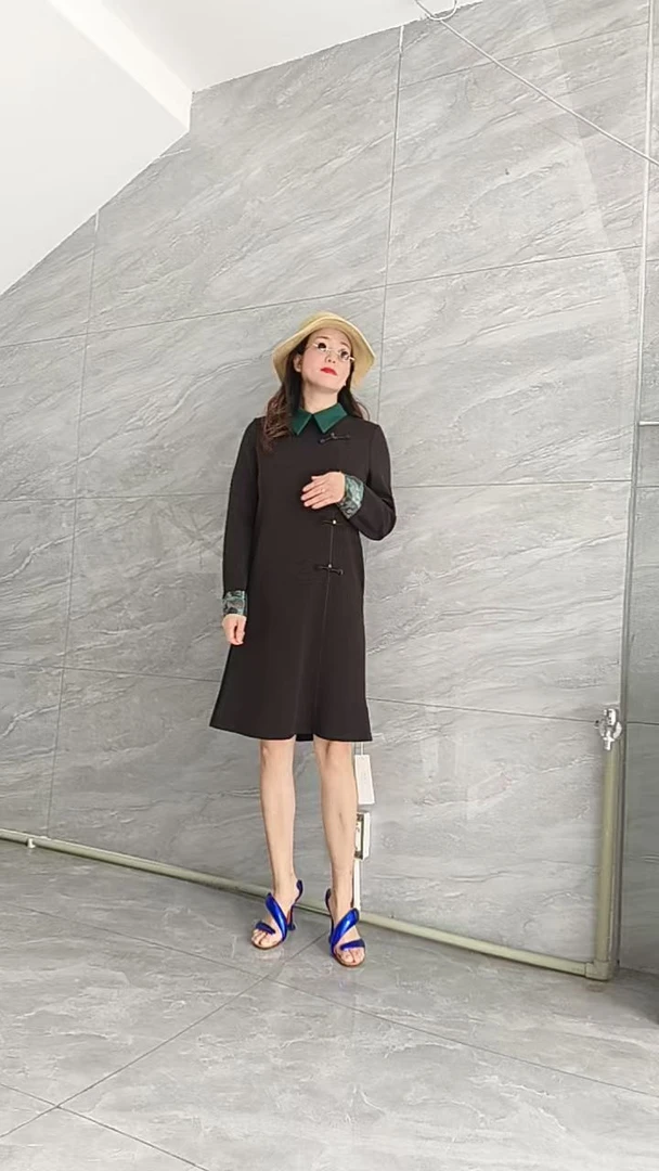 千衣名品时尚洋气长袖连衣裙