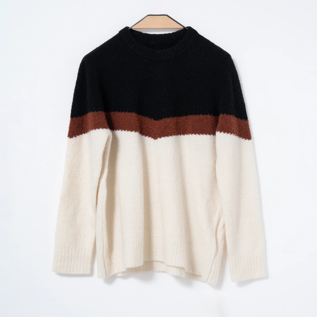 【深圳南油高货】夏季新款时尚休闲黑白毛衣  YA52FM2462