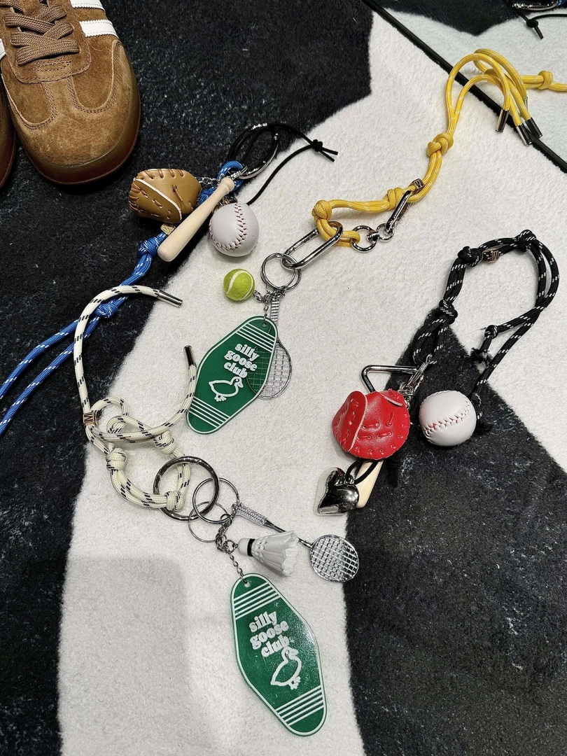 韩版缪小姐系列简约创意棒球挂件包挂情侣ins小众手绳关键登山绳