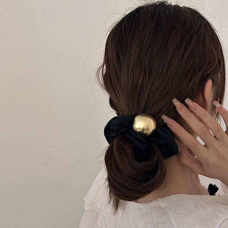 法式又日常~ 金属扣高级感缎面大肠圈黑色发绳丸子头盘发153