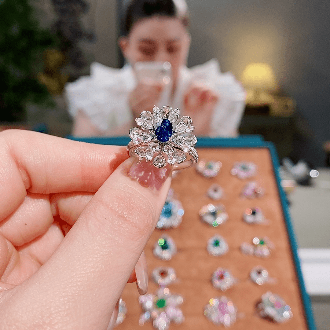 蓝宝石戒指18K金镶嵌1.02ct