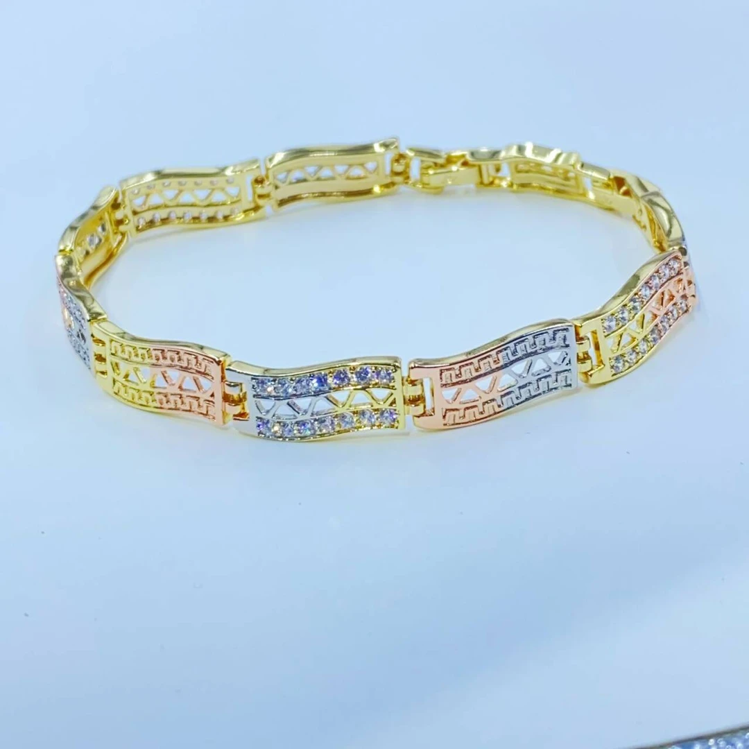 意式三色镂空手链多样性发货-1737