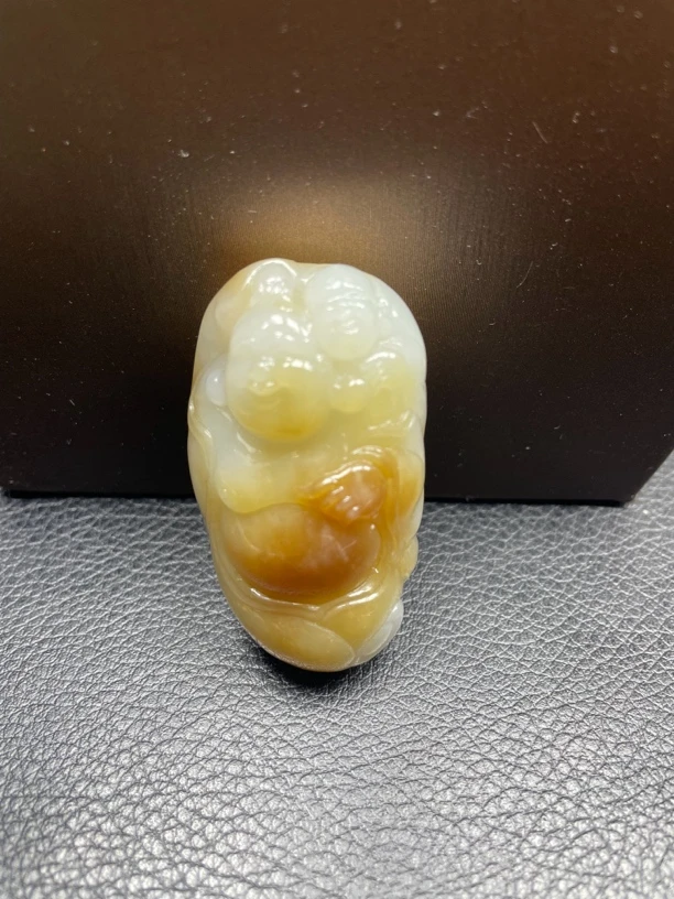 .和田玉糖白挂件