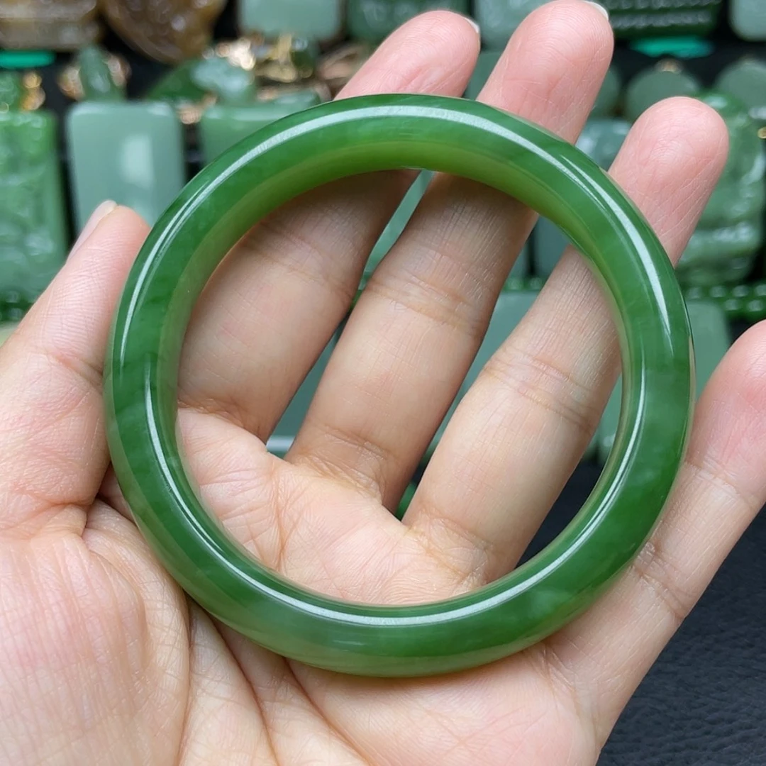 【闪购商品】和田玉手镯未镶嵌赞****粑
