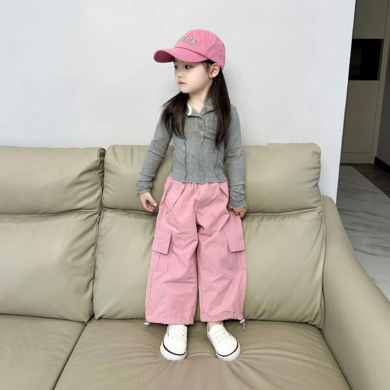 女童工装裤2024春季新款中小童百搭休闲裤儿童2-7岁直筒裤长裤潮