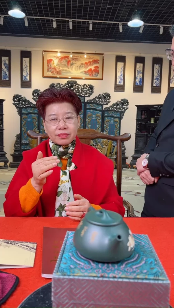 【闪购商品】陶瓷瓶流水19