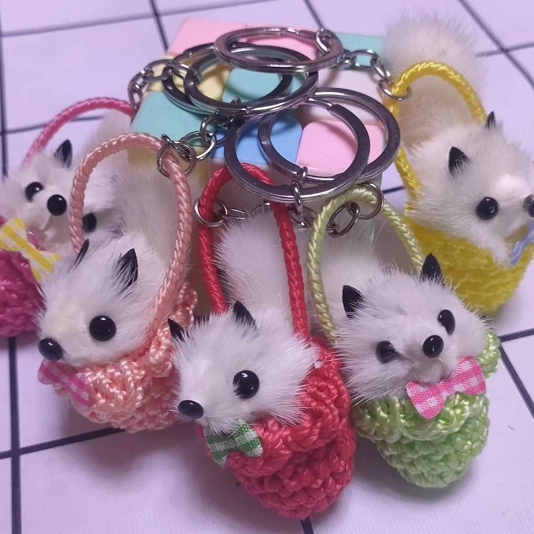 迷你小狐狸挂件可爱创意便携式毛绒钥匙扣手机挂饰情侣款百搭设计