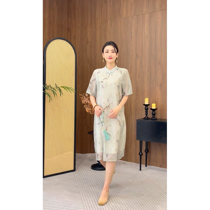 2024妈妈装新中式连衣裙小个子中老年夏季袖旗袍显年轻中老年裙子