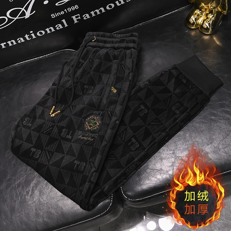 潮牌保暖休闲裤子男2024秋冬新款卫裤潮流高级感加绒加厚束脚长裤