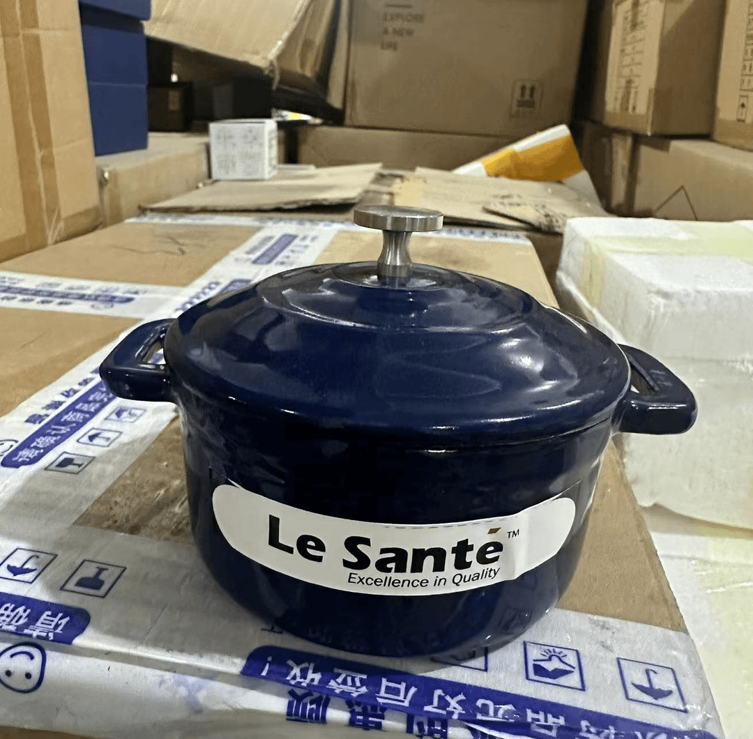 铸铁珐琅蓝色小汤锅