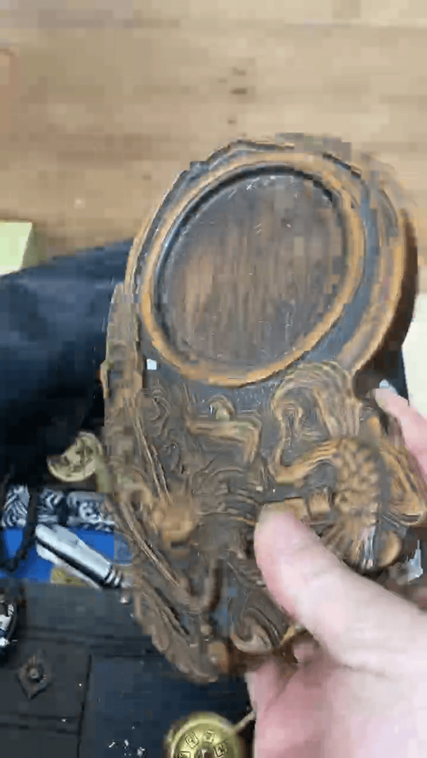 【闪购商品】瓷片闪购商品，如图所示。