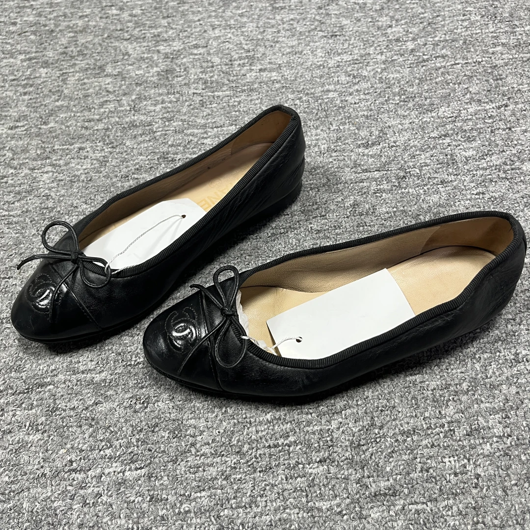 95新 Chanel/香奈儿 35码/女鞋折扣 黑色蝴蝶结复古平底芭蕾 534