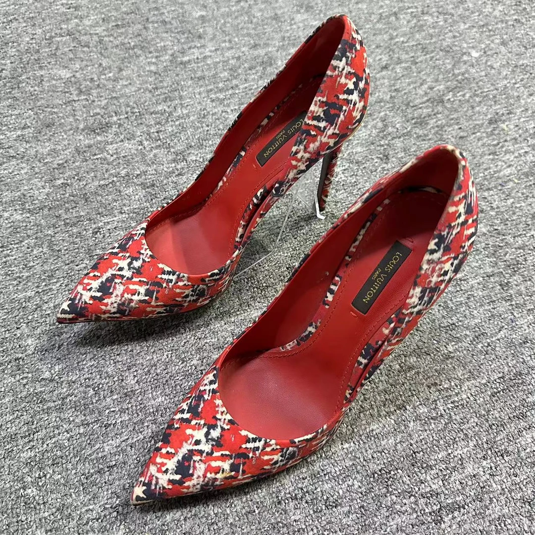 99新 LouisVuitton/路易威登 折扣红色千鸟格百搭高跟鞋 37码 279