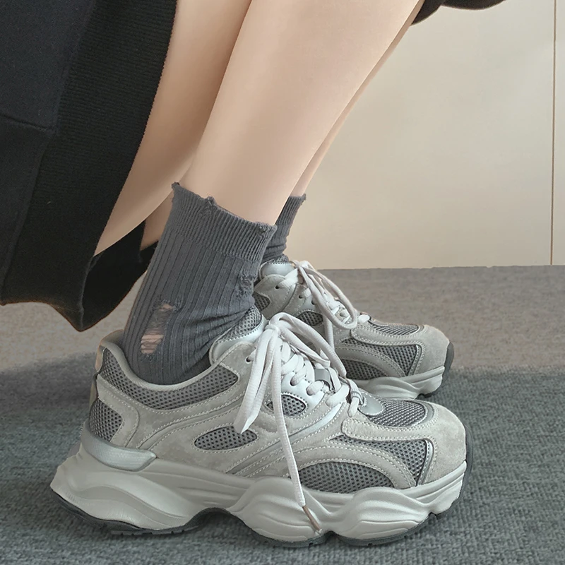 现货贾不假女式运动鞋2024秋新款网红透气百搭学生轻便厚底跑步鞋