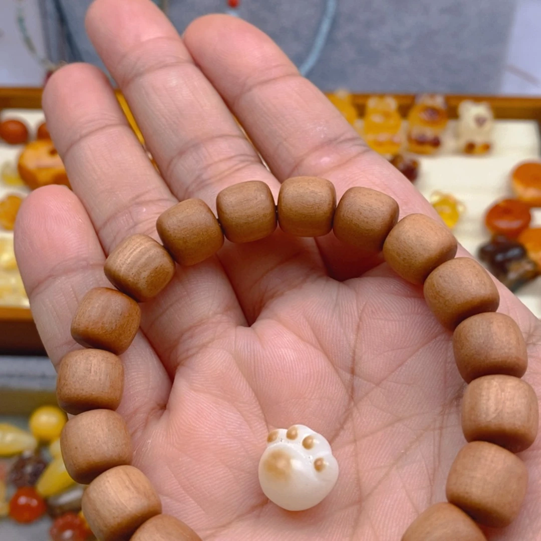 【闪购商品】琥珀手链未镶嵌虎