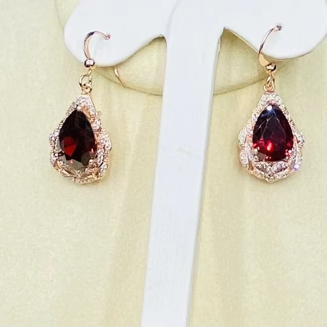 铜合金合成锆石耳饰 轻奢时尚百搭简约精致经典红色多款颜色