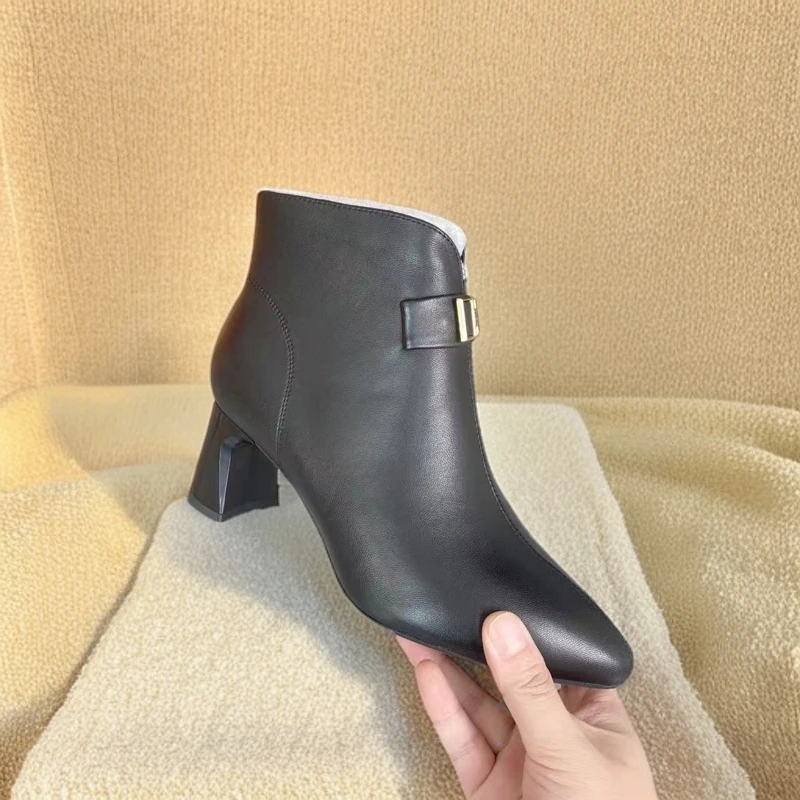 1159-C10-单里新款高帮靴子女粗跟小短靴欧货时尚马丁靴英伦风