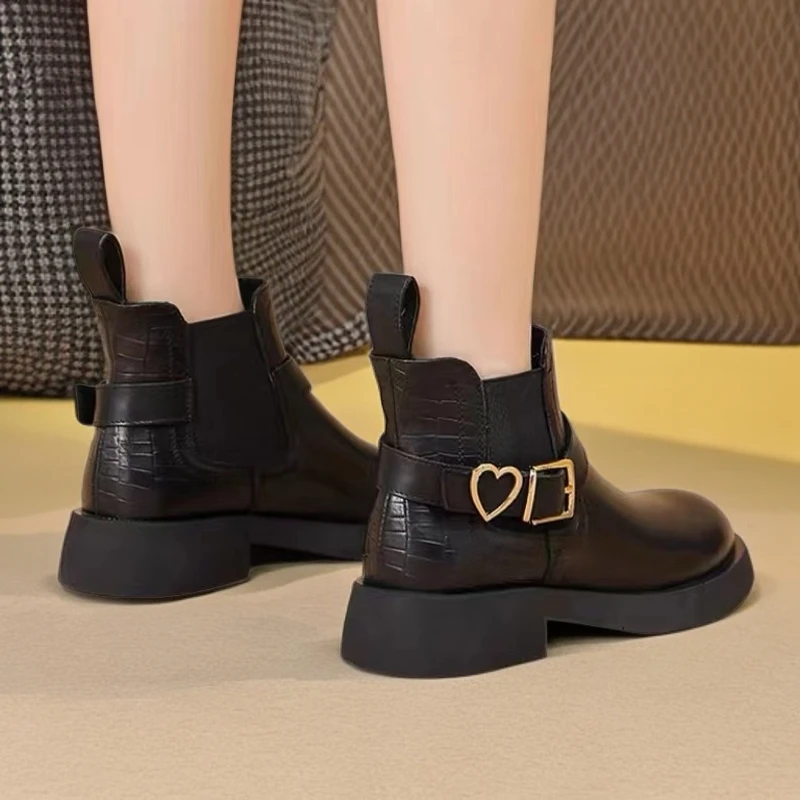 133-A8-加绒新款高帮靴子女粗跟小短靴欧货时尚马丁靴英伦风