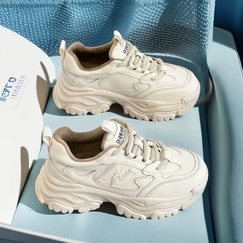 9821-B2-秋厚底季时尚百搭真皮时尚休闲鞋