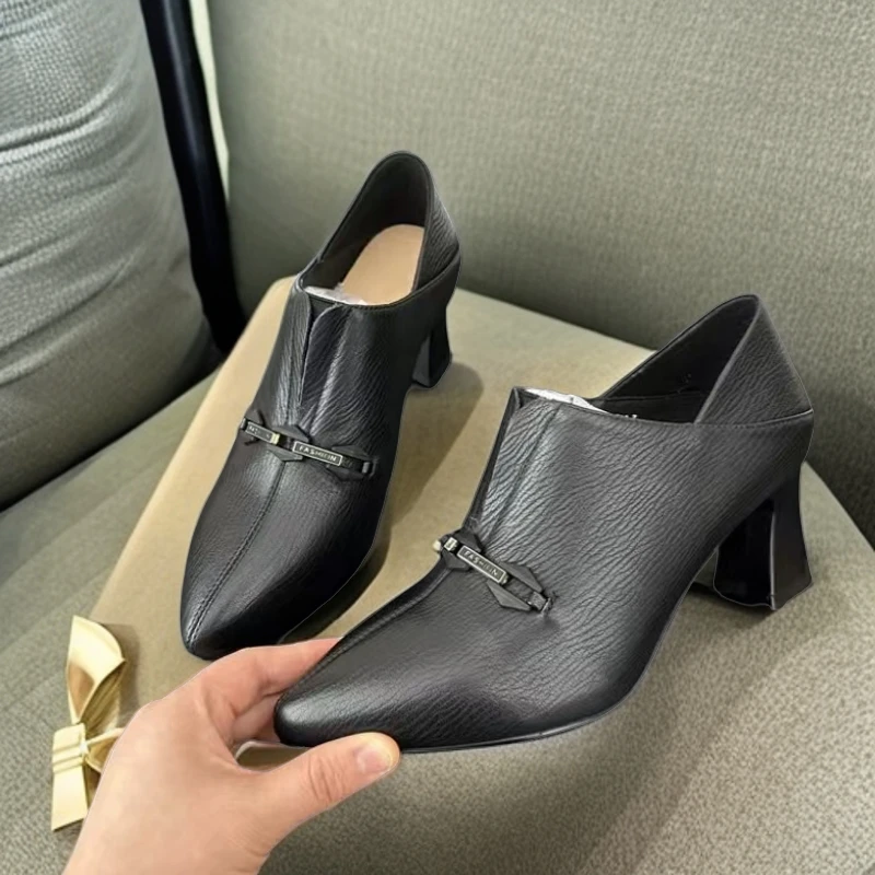 9610-D2-百搭高跟尖头黑色深口小皮鞋粗跟单鞋女