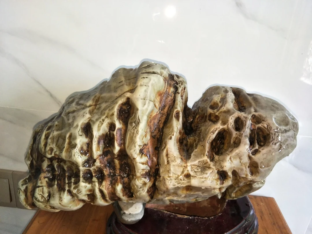 华安玉（九龙璧）天然景观石32x22x18（厘米）