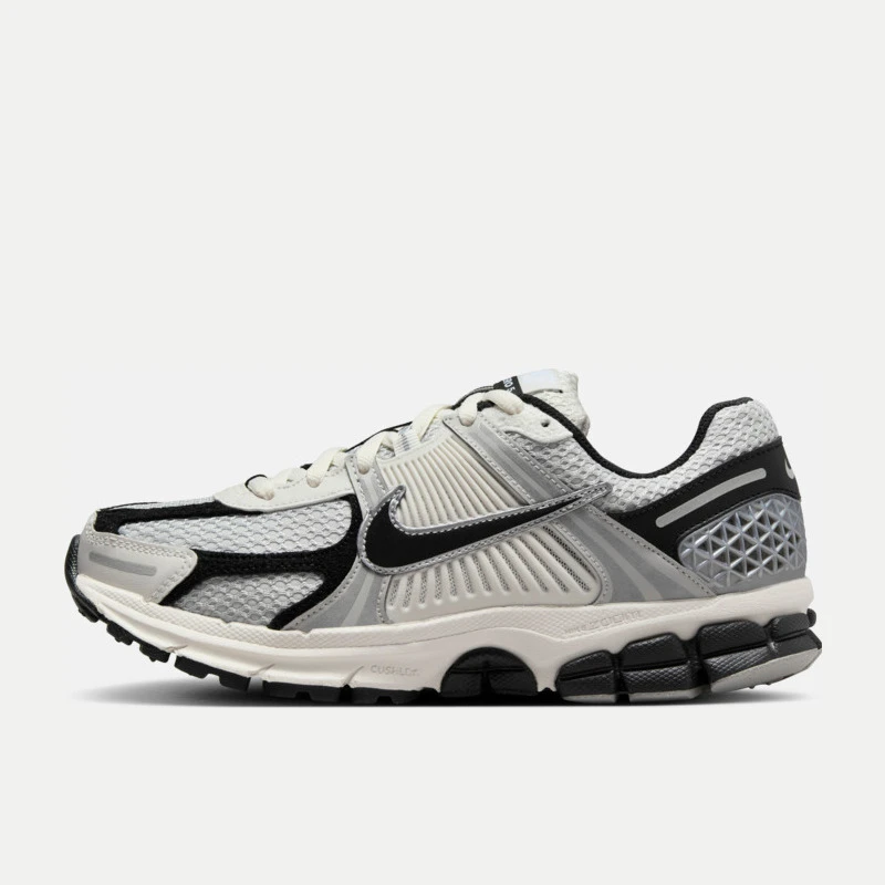 NIKE/耐克女子W  ZOOM VOMERO 5休闲鞋HQ1182-001