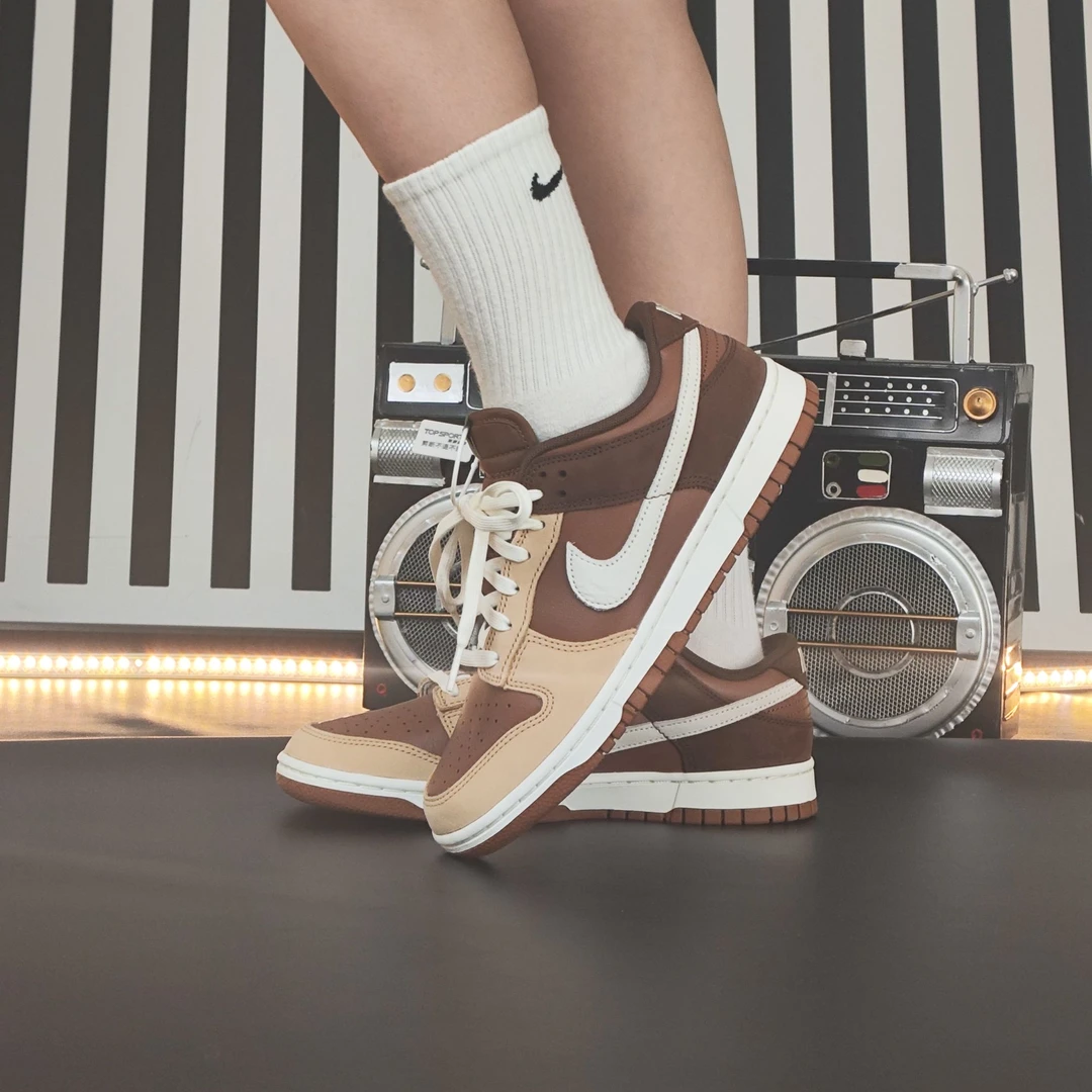 NIKE/耐克男子 DUNK LOW RETRO休闲鞋HV1794-211