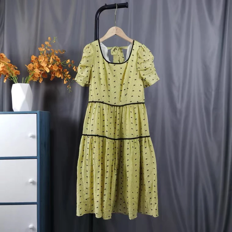 [C407黄白两色蝴蝶连衣裙]夏季纯色蕾丝女士时尚