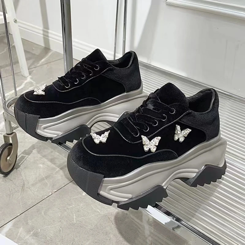 广州欧货金丝绒水钻加绒百搭老爹鞋厚底系带