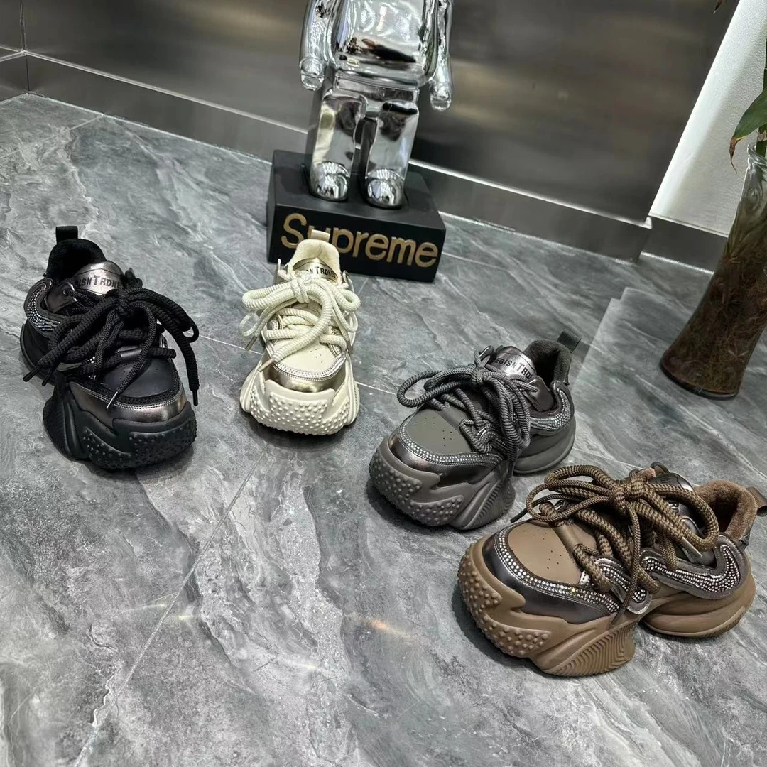 823F-30广州欧货冬季双勾水钻加绒真皮复古潮流女士时尚老爹鞋