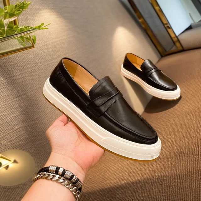 尼莽龙名牌男鞋厚底潮鞋纯色圆头简约风乐福鞋低帮软皮男士休闲鞋