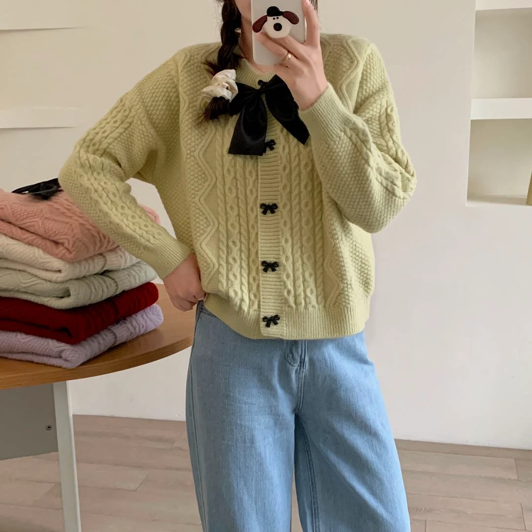 蝴蝶结扣 新款加厚长袖毛衣针织衫女加厚开衫复古色宽松秋冬外套