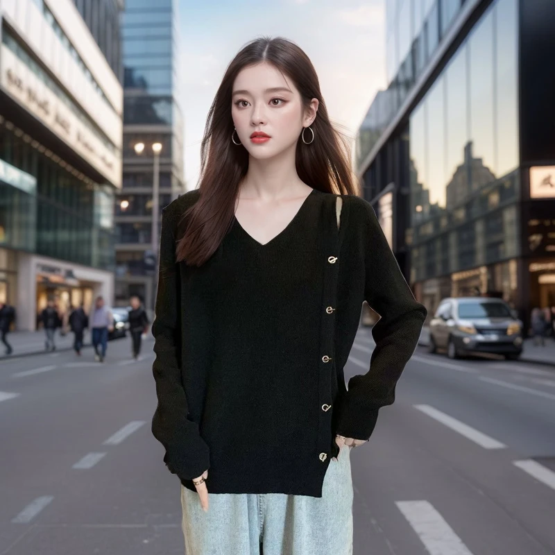 奢姿大码女装2025早季减龄开叉针织衫胖妹妹露肩设计V领时尚上衣