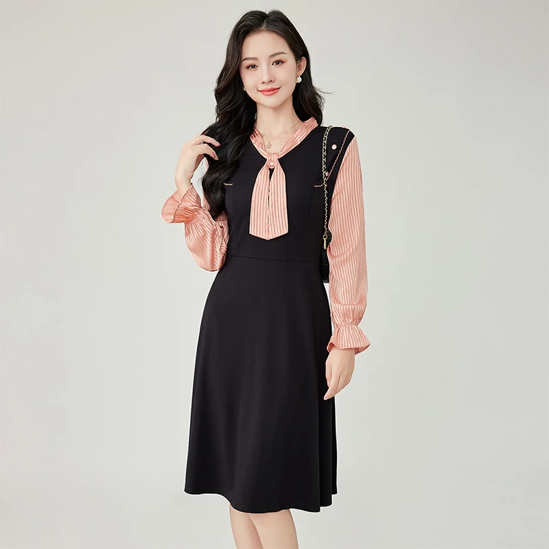 奢姿2025年秋装新款大码女装气质系带领连衣裙胖妹妹假两件裙子
