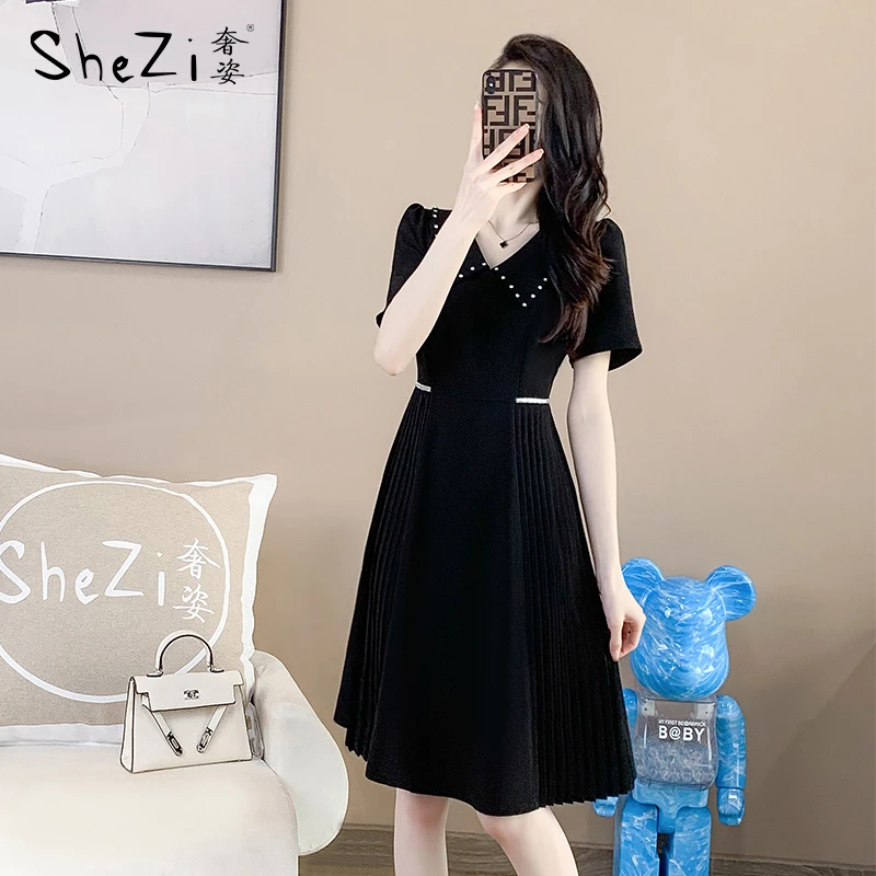 9932890830【适合90-200斤】胖妹妹娃娃领时尚百褶连衣裙