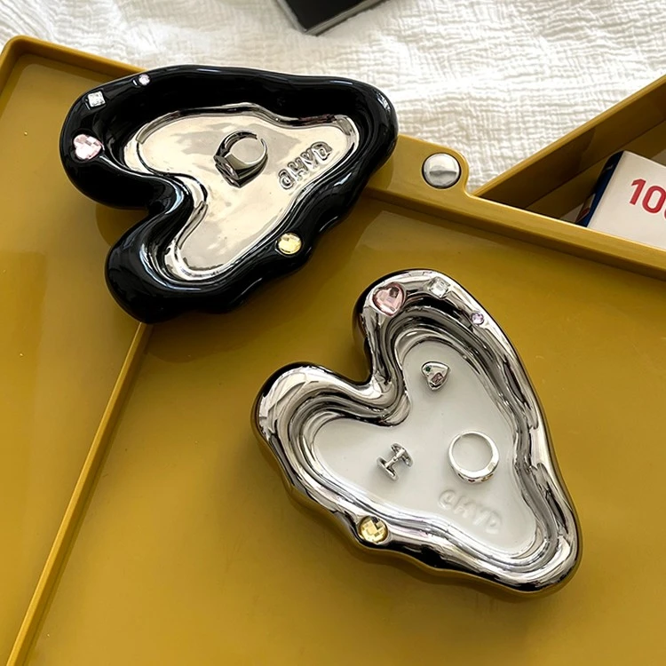 宝石派对创意爱心造型烟灰缸原创辣妹风首饰托盘高颜值玄关收纳盘