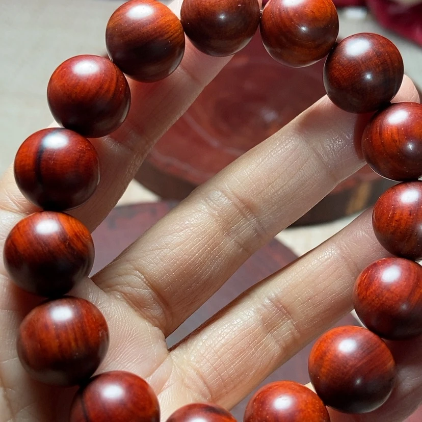 【闪购商品】小叶紫檀（檀香紫檀）其他北*