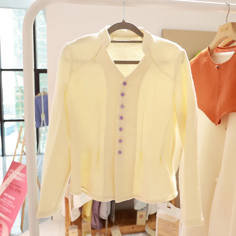 中式V领外套（24705029-凝脂）