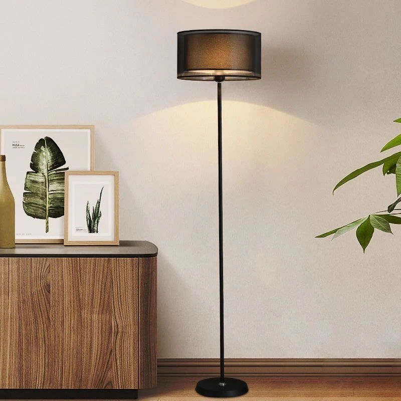 北欧落地灯ins北欧创意个性简约现代卧室床头客厅沙发按键LED立式
