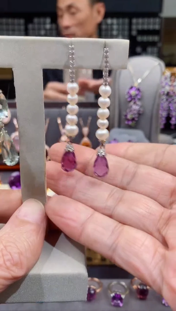 【闪购商品】紫晶耳钉银S925镶嵌紫晶耳钉