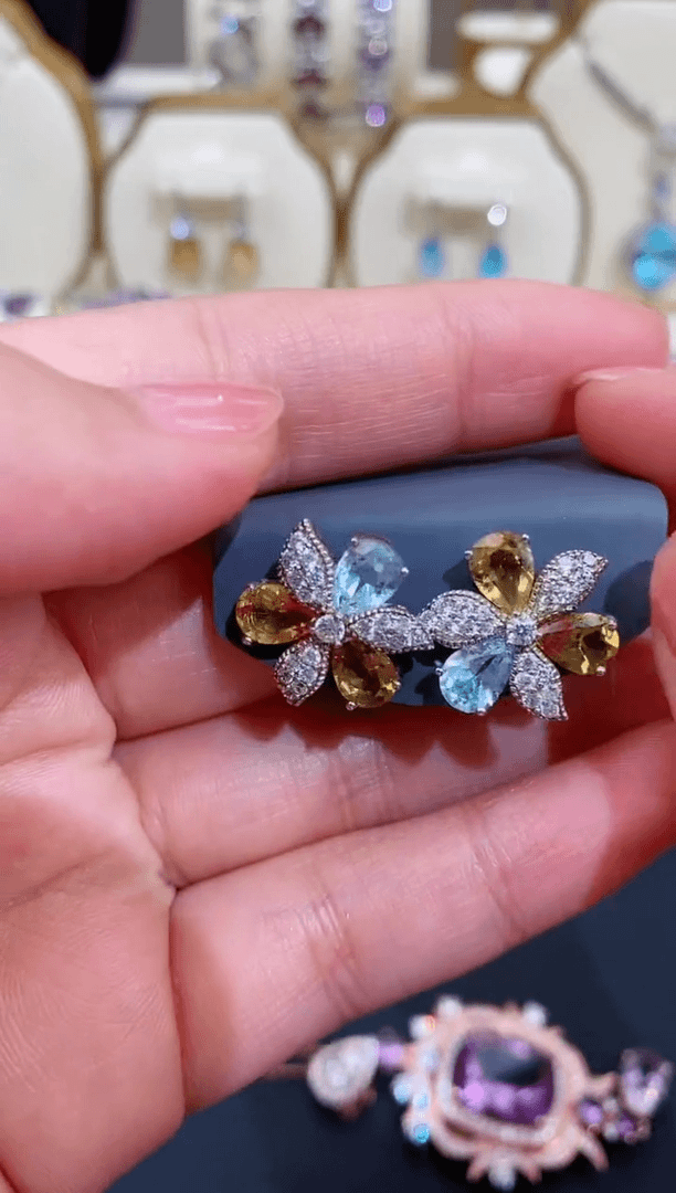 【闪购商品】水晶耳钉银S925镶嵌水晶耳钉