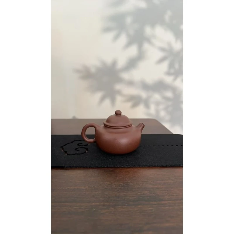 《紫泥容天》紫砂壶-130cc-zjj