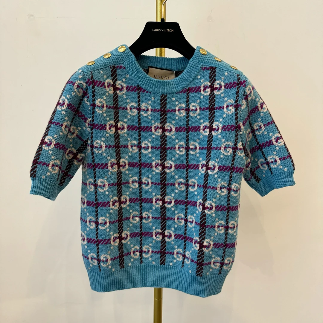 Gucci  古驰  蓝色满印格子条纹毛衣  S码
