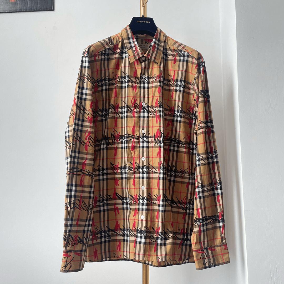 博柏利  经典红色涂鸦格子衬衫  xxl码