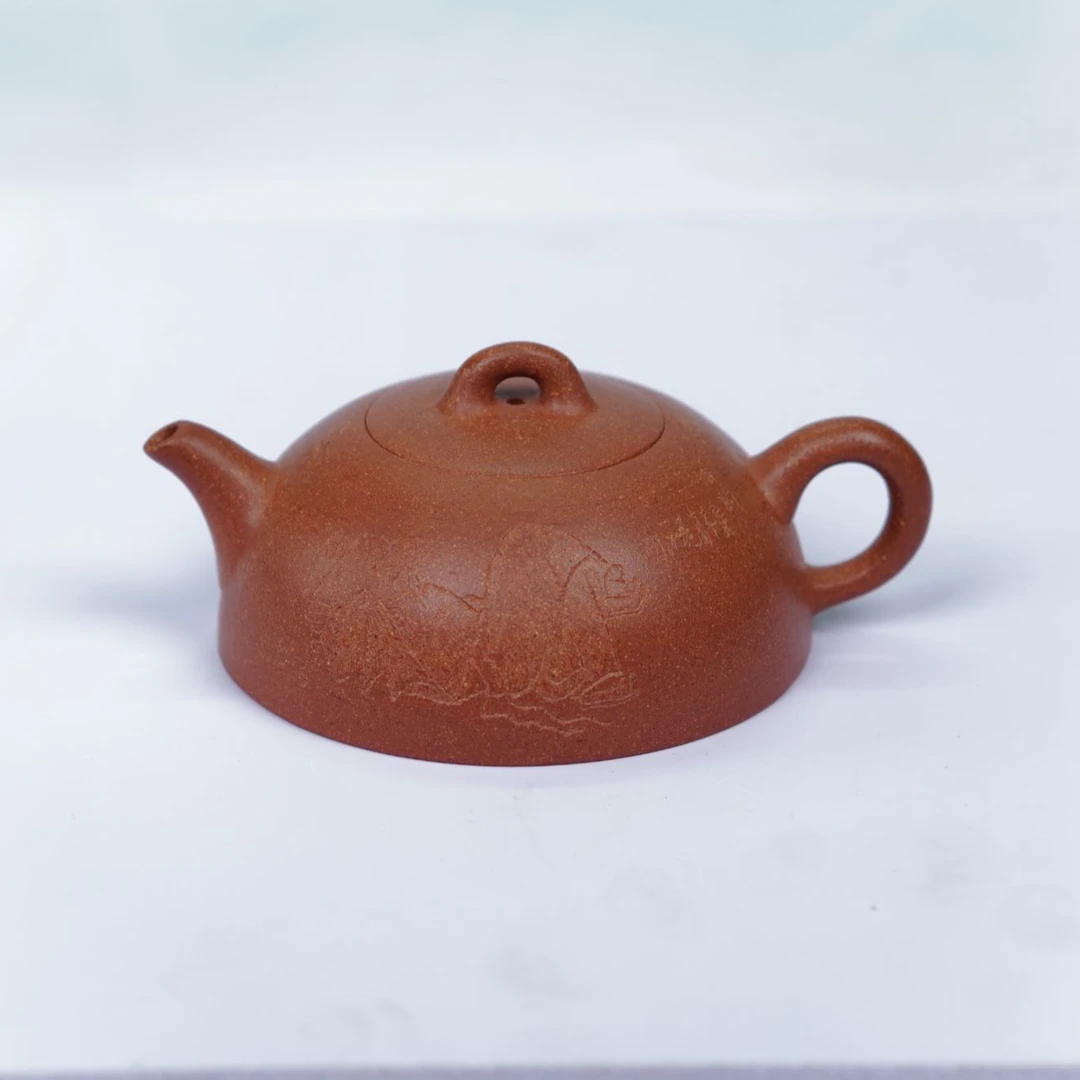 宜兴原矿老料段泥半月小容量纯手工大咖手制紫砂茶壶泡茶送礼家用