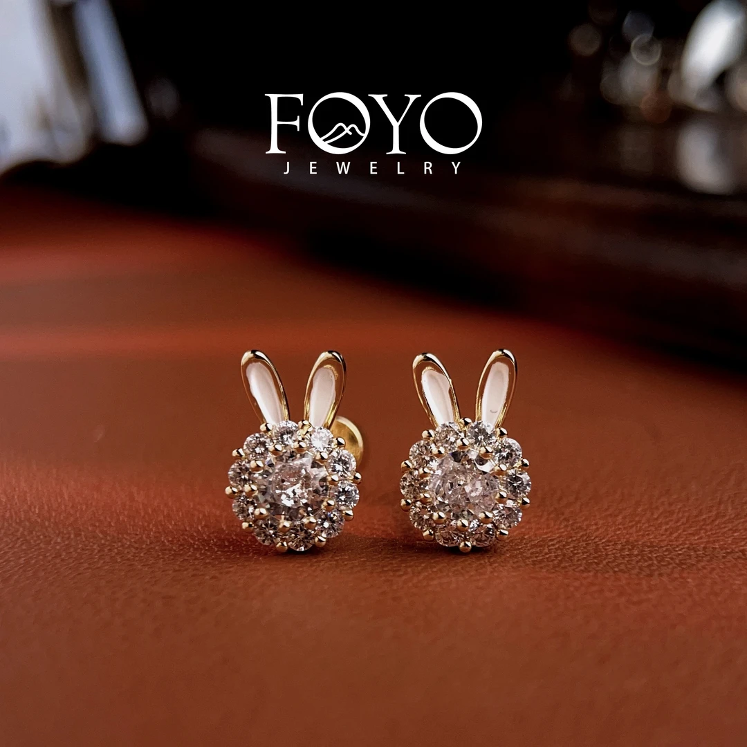 2006 旋转锆 石兔子 耳钉