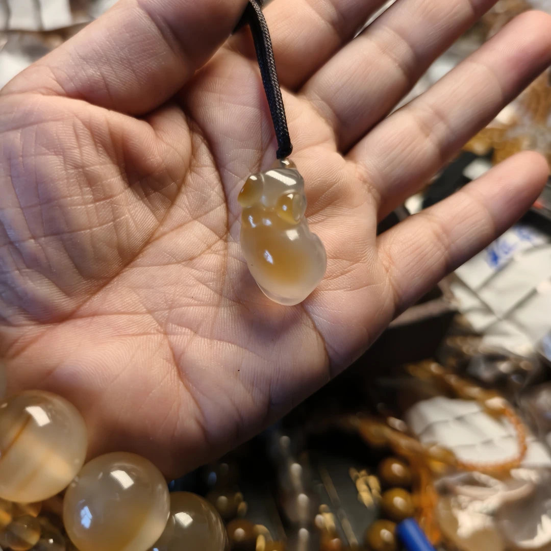 北红天然玛瑙鼠吊坠，15号